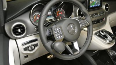 Boule et télécommande